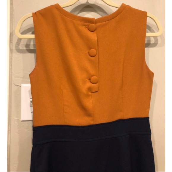 Gorgeous Business Professional Work Dress - Picture 7 of 7